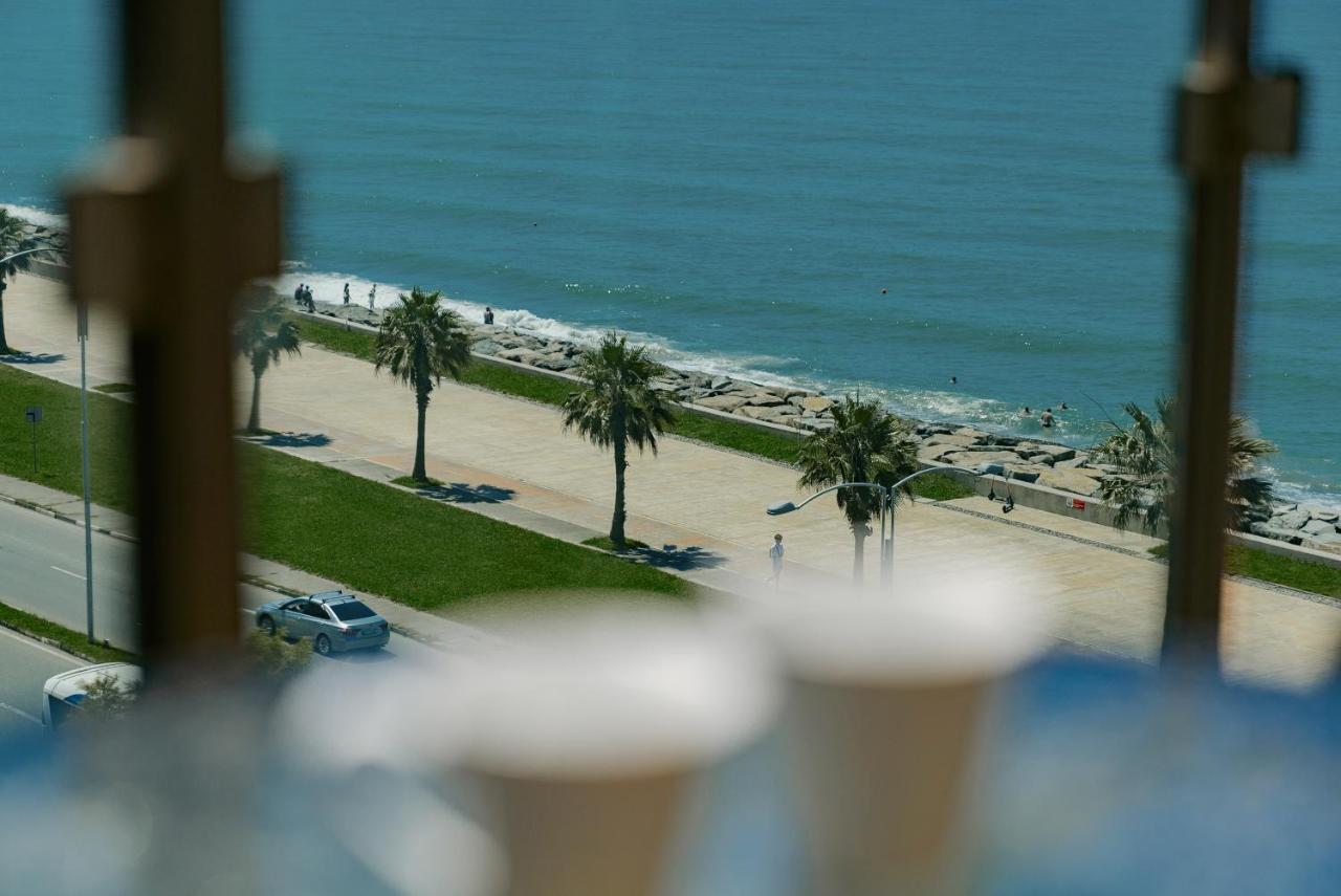 G-Point New Beach Batumi Exterior photo