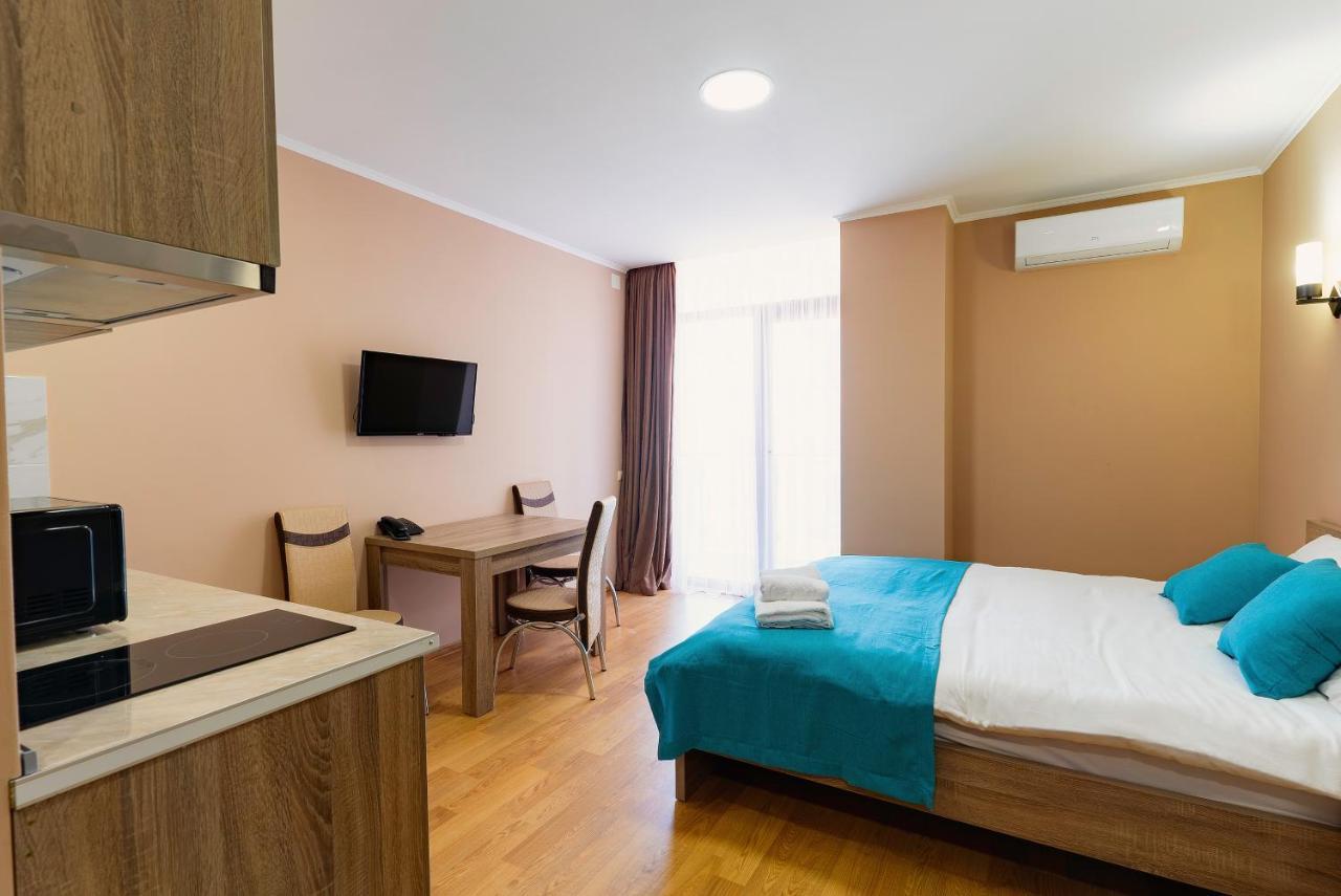 G-Point New Beach Batumi Exterior photo