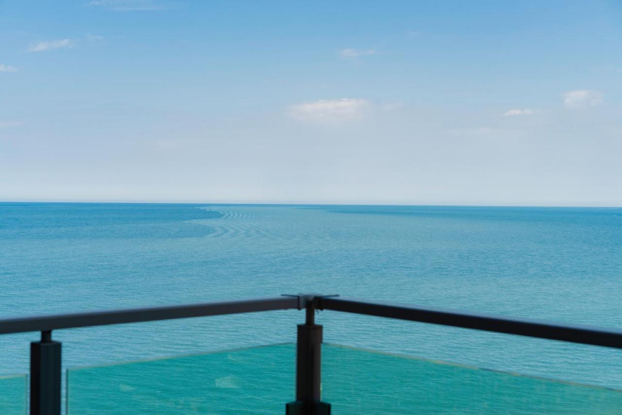 G-Point New Beach Batumi Exterior photo